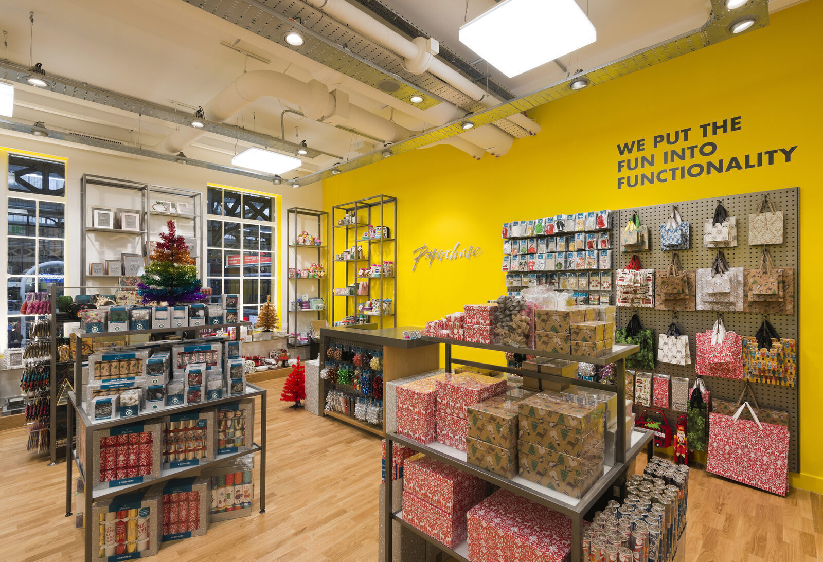 Paperchase Victoria Station